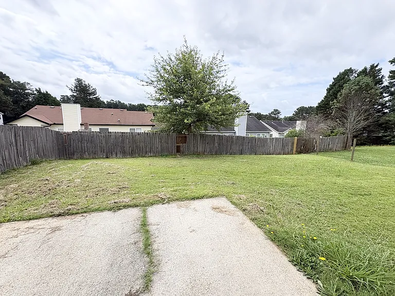 2464 Morning Glory Ln NW — Photo 16