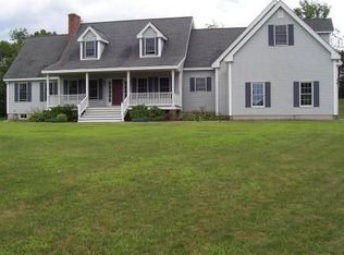 197 Leominster Rd, Lunenburg, MA 01462