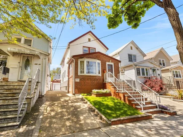 105-22 91st Street, Ozone Park, NY 11417