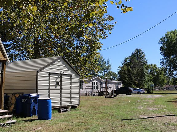 3rd image of 7690 County Road 303