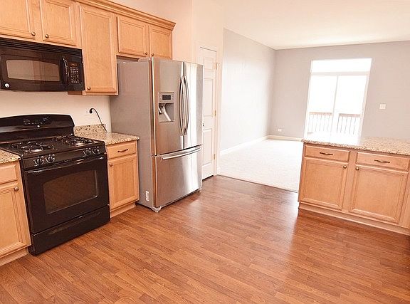 5th image of 206 Goldenrod Dr #206