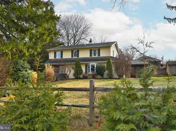 833 Tennis Ave, Glenside, PA 19038