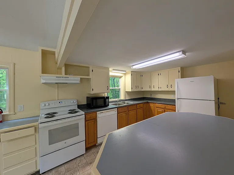 22 Jenny Ln — Photo 12