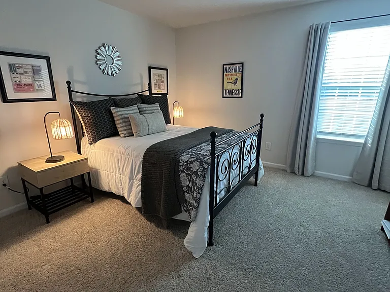 4628 Slatestone Dr — Photo 34
