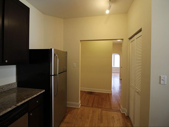 Kichen to Living Room