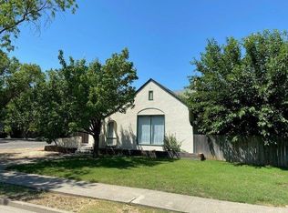 500 N 3rd St, Patterson, CA 95363