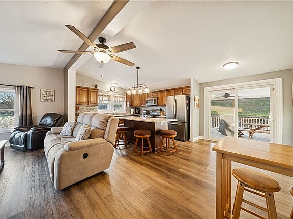 2nd image of 1400 Orsen St