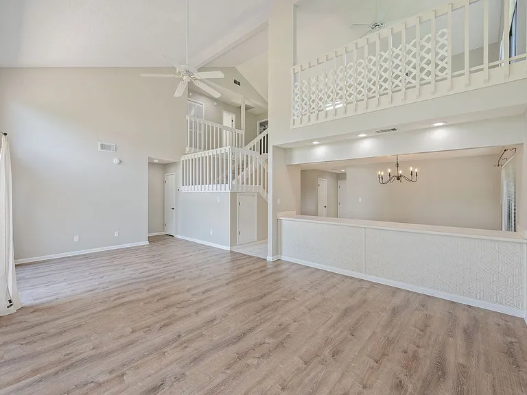 1219 Oakmont Dr — Photo 12