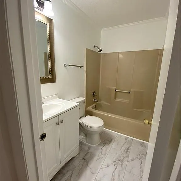 5294 Treetops Dr #I-203 — Photo 12