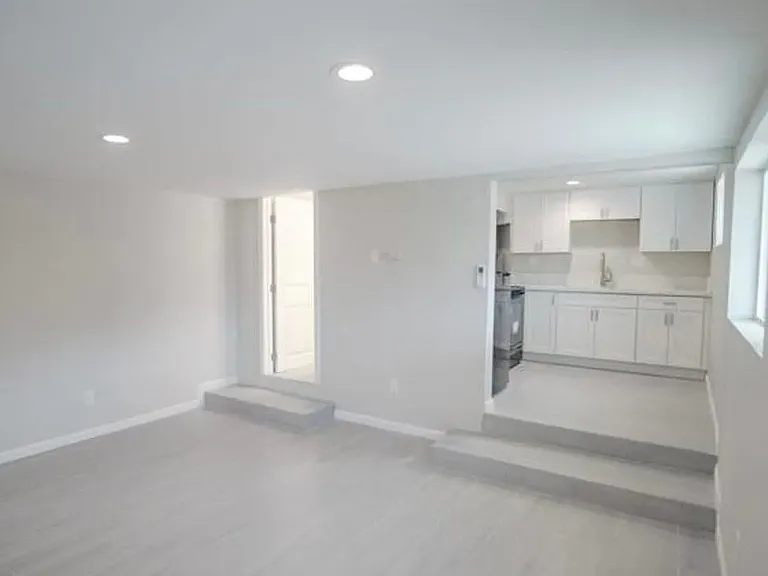 8800 Almond Rd — Photo 6