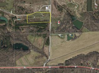 700 County Rd E, Velpen, IN 47590