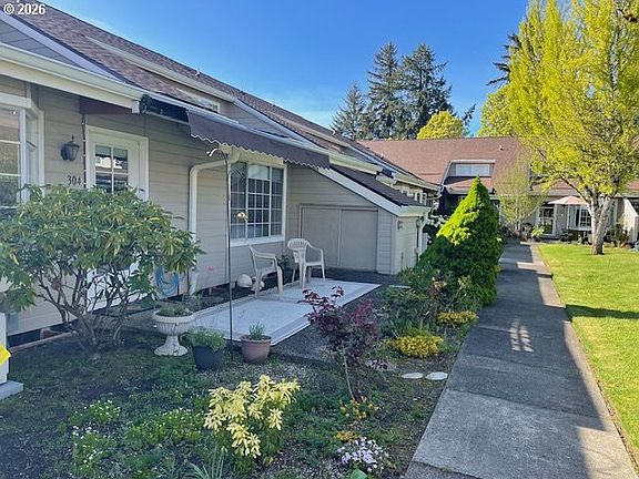 2nd image of 13775 SW Scholls Ferry Rd APT 304