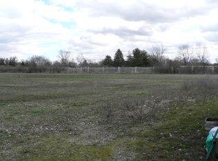 1555 Swailes Rd, Troy, OH 45373