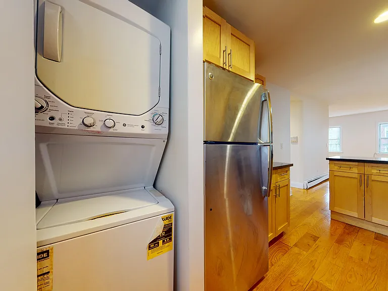 480 W Broadway #4 — Photo 21