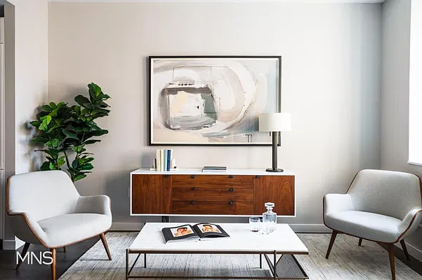 Sold by MNS | media 6