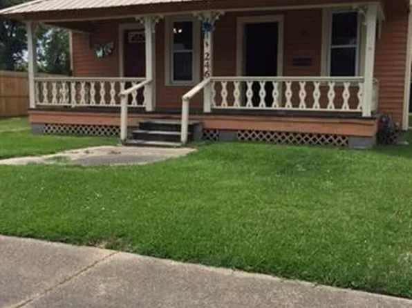 246 E Pine St, Ponchatoula, LA 70454