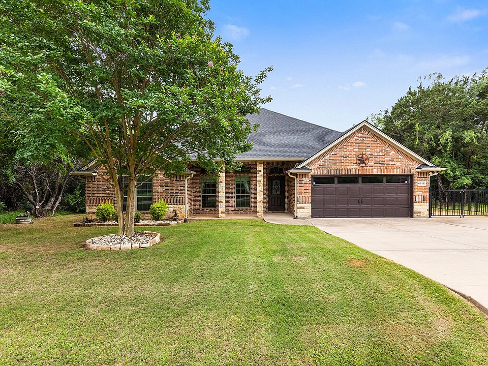 1st image of 6049 Wildwood Dr