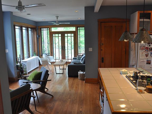 3rd image of 4730 N Virginia Ave #2
