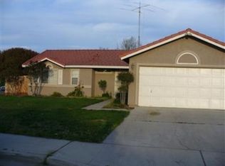 1105 Seneca Dr, Madera, CA