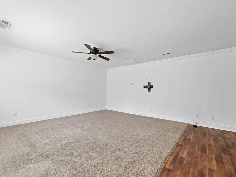 317 Wynberry Ct — Photo 5