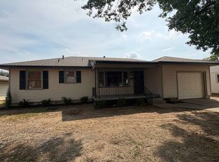 709 W Palm St, Enid, OK 73701