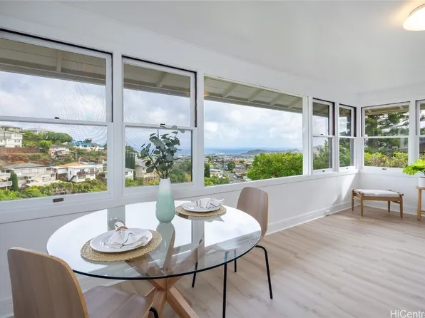 1769 Bertram St, Honolulu, HI 96816
