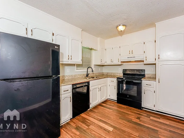 1438 Cabin Hill Rd — Photo 8