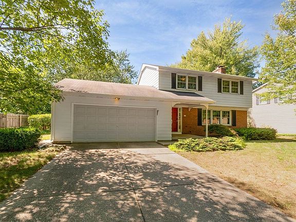 4th image of 3807 Chestnut Hill Dr