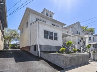 1026 Grove St, Irvington, NJ 07111