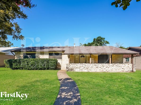 215 Oriole Blvd