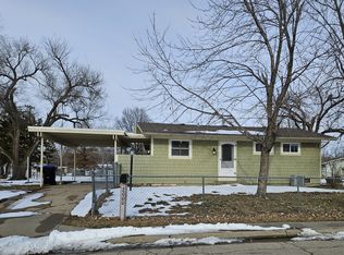 2000 SW 72nd St, Topeka, KS 66619