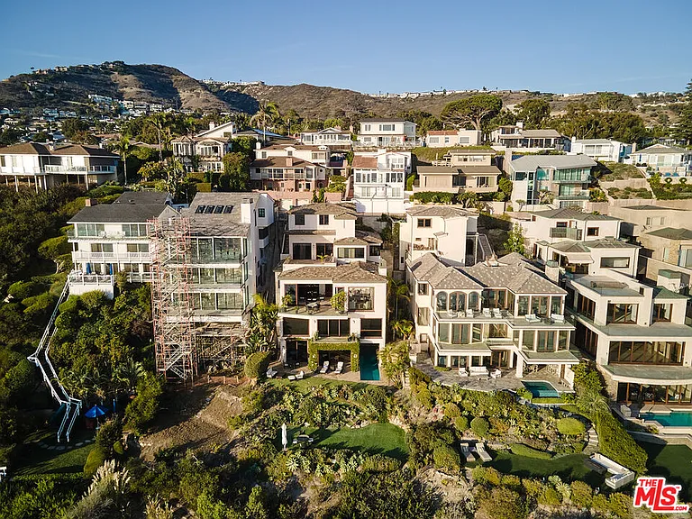 31 Bay Dr — Photo 39