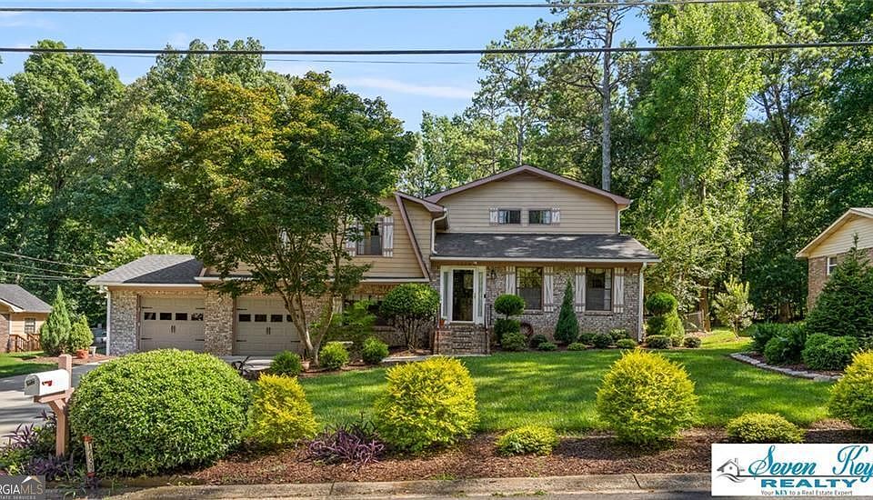 1st image of 1239 Country Pine Dr