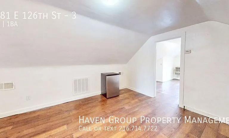 2681 E 126th St #3 — Photo 4