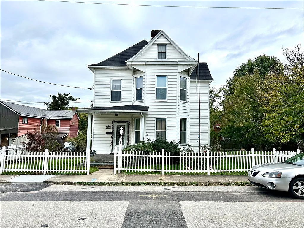 503 Green St photo 1