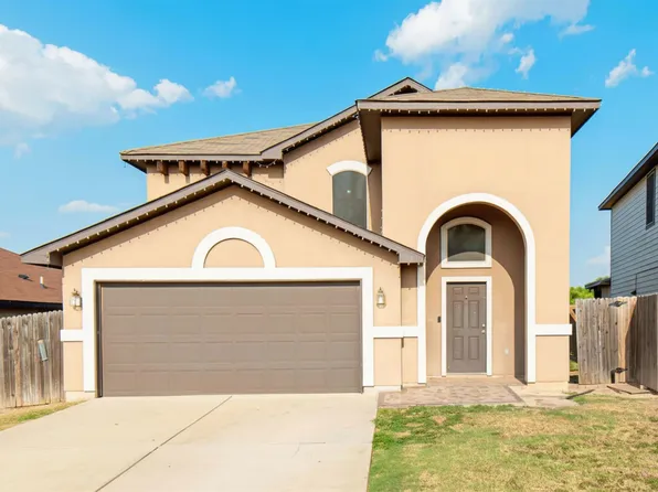 3727 Jose C Santos Dr, Laredo, TX 78046