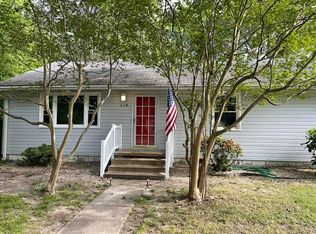 114 Woodhaven Rd, Newport News, VA 23608