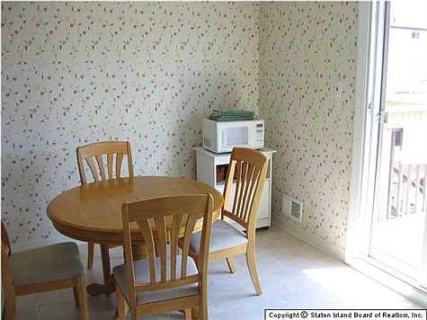 5th image of 30 McVeigh Ave