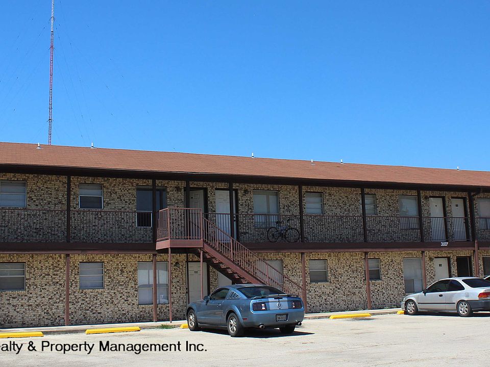 1st image of 3109 Atkinson Ave APT 216
