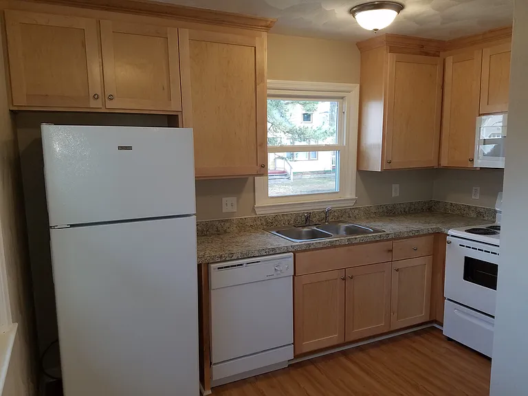 8021 Ransom Rd — Photo 10