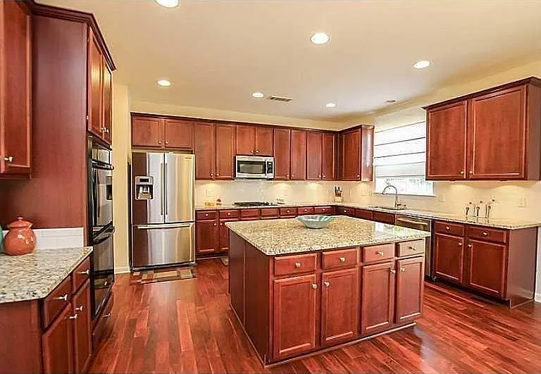 1277 Sailwind Ct — Photo 2