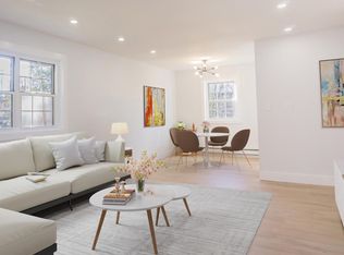 101 W Main St APT 44, Clinton, NJ 08809