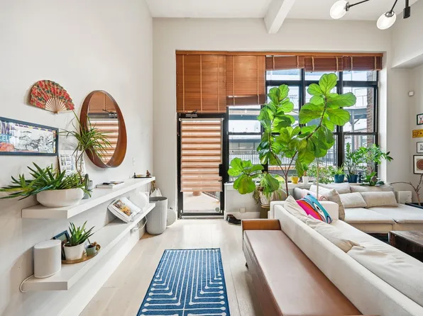 300 Communipaw Avenue image 1 of 41