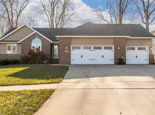 4425 Wendy Lee Ln NW, Cedar Rapids, IA 52405