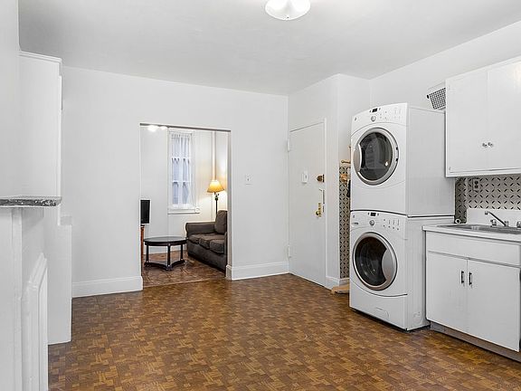 3rd image of 436 E 66th St APT 4W