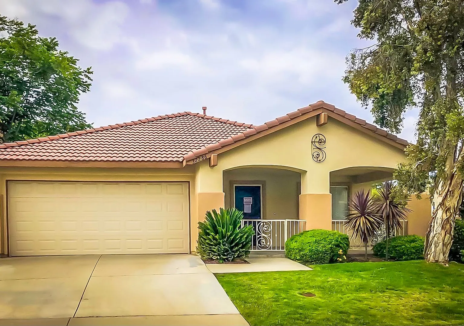 3 Bedroom Home in the Desirable Paloma Del Sol in Temecula! — Photo 1