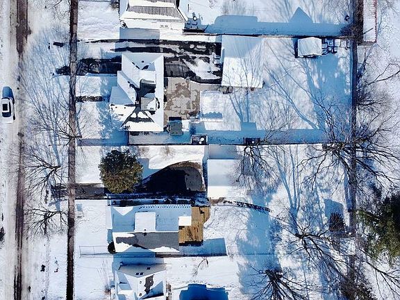 5th image of 19 Granville St