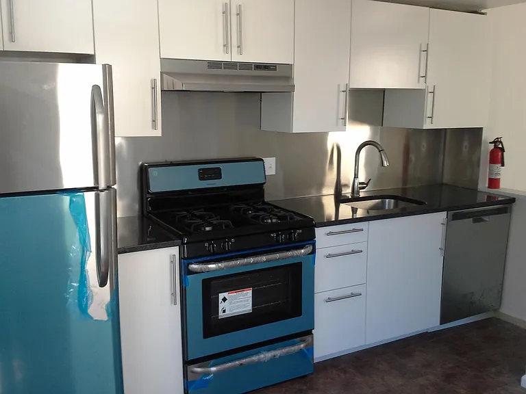 Full size appliances