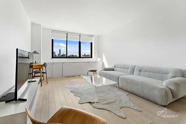 Rented by The Agency | media 1