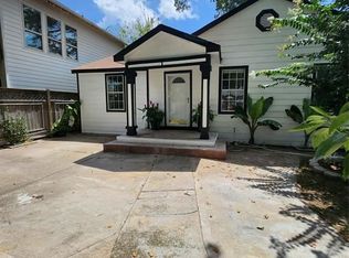 7012 Amber St, Houston, TX 77022